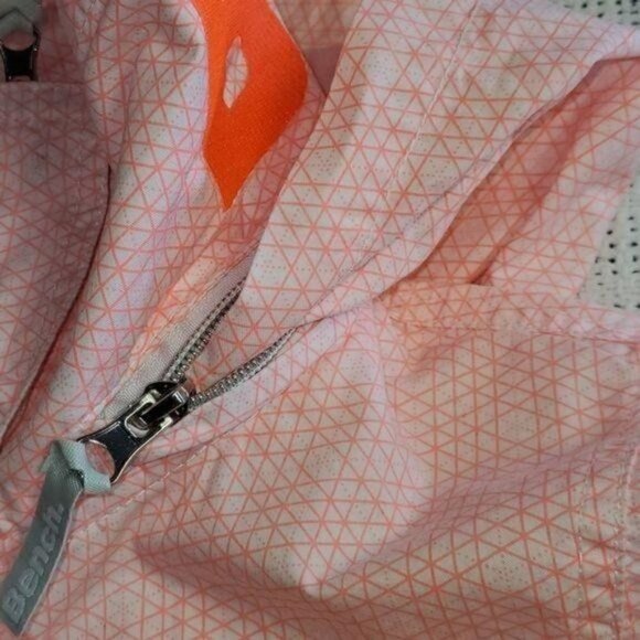 Bench Urbanwear Embroidered & Graphic "BENCH" Pockets Sz L (10) Hooded Jacket - Picture 10 of 15